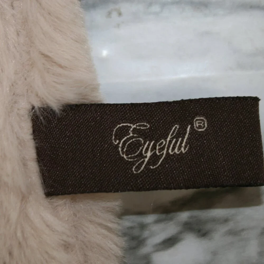 EYEFUL Wrap Faux Fur Scarf Muffler Short Collar Pom Pom Neutral Cream Tan